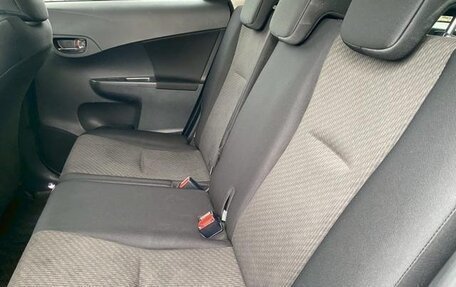 Toyota Ractis II, 2014 год, 700 000 рублей, 22 фотография