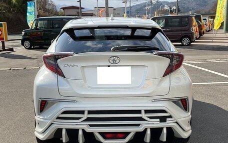 Toyota C-HR I рестайлинг, 2019 год, 1 400 000 рублей, 3 фотография