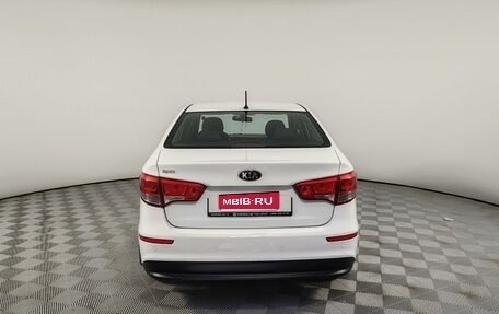 KIA Rio III рестайлинг, 2015 год, 1 050 000 рублей, 6 фотография