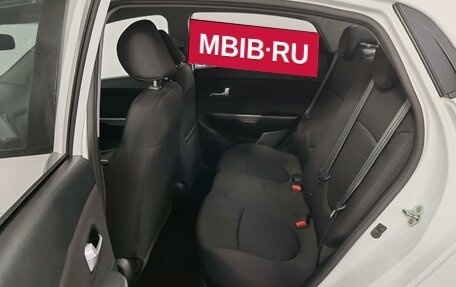 KIA Rio III рестайлинг, 2015 год, 1 050 000 рублей, 12 фотография