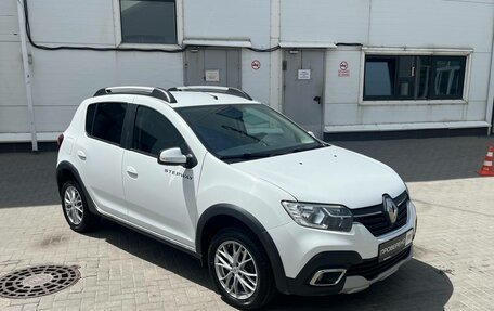 Renault Sandero II рестайлинг, 2022 год, 1 249 000 рублей, 3 фотография
