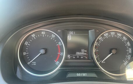 Skoda Rapid I, 2016 год, 450 000 рублей, 7 фотография