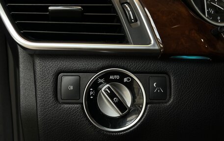 Mercedes-Benz M-Класс, 2012 год, 2 250 000 рублей, 27 фотография