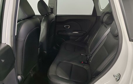 KIA Soul II рестайлинг, 2017 год, 1 490 000 рублей, 12 фотография