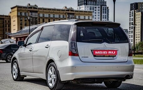 Mitsubishi Grandis, 2007 год, 980 000 рублей, 7 фотография
