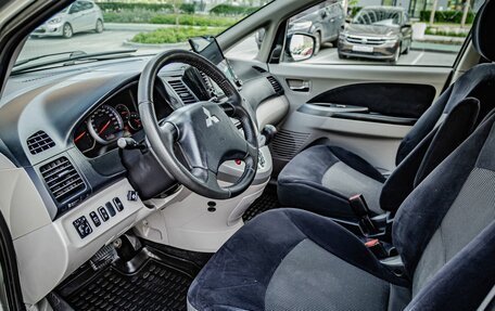Mitsubishi Grandis, 2007 год, 980 000 рублей, 13 фотография