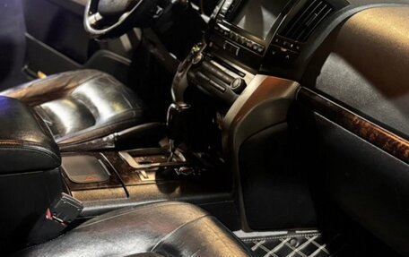 Toyota Land Cruiser 200, 2011 год, 2 990 000 рублей, 6 фотография