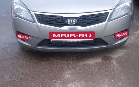 KIA cee'd I рестайлинг, 2010 год, 730 000 рублей, 4 фотография