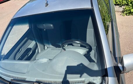 KIA Rio II, 2005 год, 250 000 рублей, 10 фотография