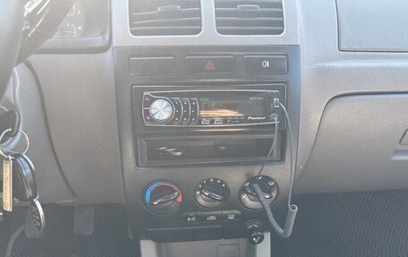 KIA Rio II, 2005 год, 250 000 рублей, 14 фотография