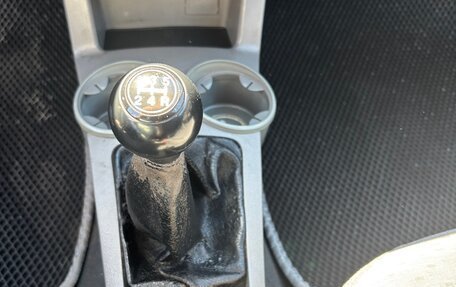 KIA Rio II, 2005 год, 250 000 рублей, 13 фотография