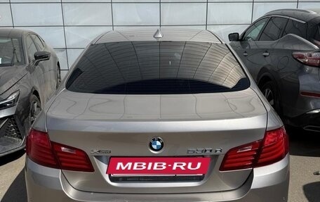 BMW 5 серия, 2016 год, 1 300 000 рублей, 4 фотография