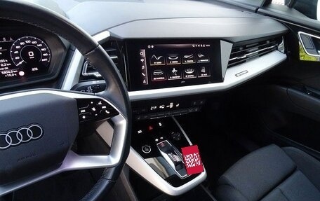 Audi Q4 e-tron, 2022 год, 3 740 000 рублей, 10 фотография