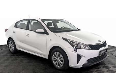 KIA Rio IV, 2021 год, 1 695 000 рублей, 3 фотография