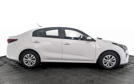 KIA Rio IV, 2021 год, 1 695 000 рублей, 4 фотография