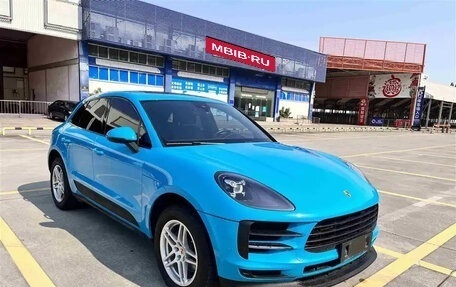 Porsche Macan I рестайлинг, 2022 год, 4 232 000 рублей, 2 фотография
