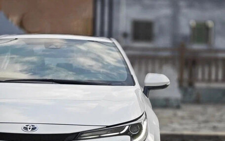 Toyota Corolla, 2022 год, 1 300 200 рублей, 4 фотография