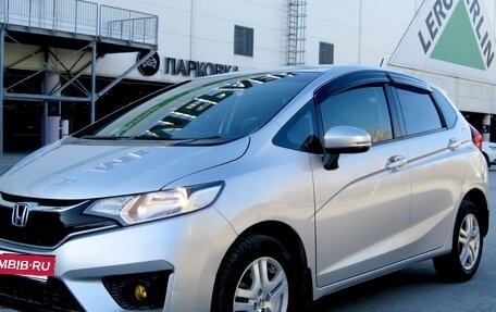 Honda Fit III, 2016 год, 1 299 000 рублей, 7 фотография