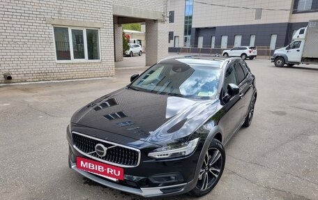 Volvo V90 Cross Country I рестайлинг, 2021 год, 3 300 000 рублей, 4 фотография