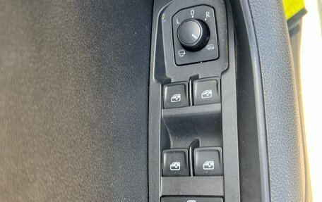 Skoda Karoq I, 2021 год, 2 300 000 рублей, 10 фотография