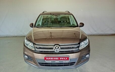 Volkswagen Tiguan I, 2015 год, 1 399 000 рублей, 2 фотография