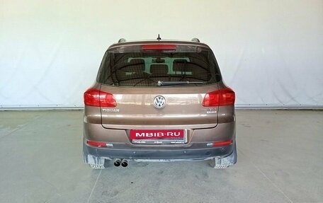 Volkswagen Tiguan I, 2015 год, 1 399 000 рублей, 5 фотография