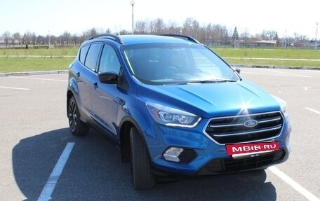 Ford Escape III, 2018 год, 1 400 000 рублей, 7 фотография