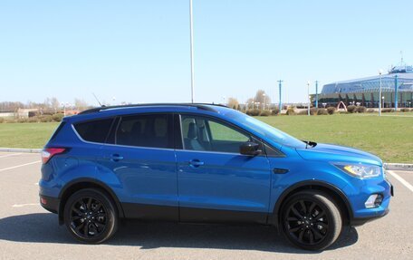 Ford Escape III, 2018 год, 1 400 000 рублей, 12 фотография