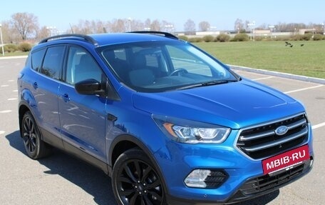 Ford Escape III, 2018 год, 1 400 000 рублей, 9 фотография