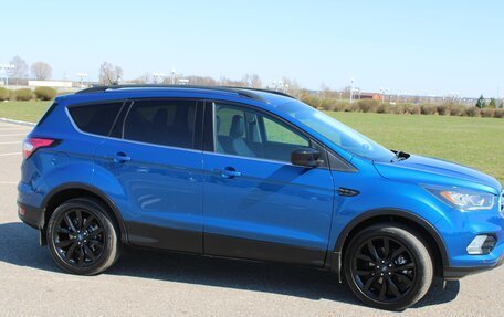 Ford Escape III, 2018 год, 1 400 000 рублей, 24 фотография