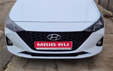 Hyundai Solaris II рестайлинг, 2020 год, 1 250 000 рублей, 3 фотография