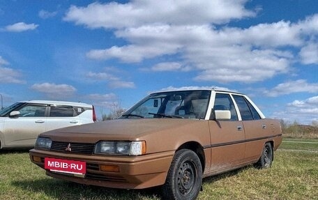 Mitsubishi Galant V, 1987 год, 130 000 рублей, 10 фотография