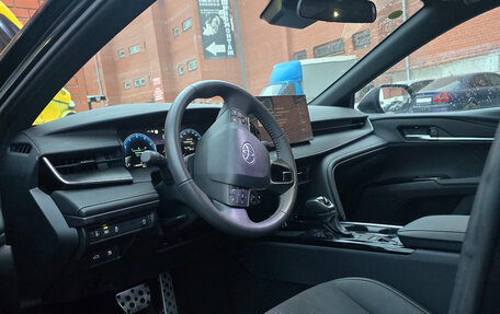Toyota Camry, 2024 год, 3 999 000 рублей, 2 фотография