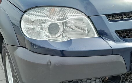Chevrolet Niva I рестайлинг, 2011 год, 559 000 рублей, 10 фотография