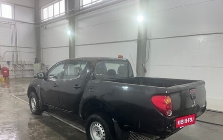 Mitsubishi L200 IV рестайлинг, 2014 год, 850 000 рублей, 7 фотография