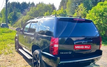 Chevrolet Tahoe III, 2013 год, 2 100 000 рублей, 4 фотография
