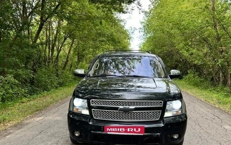 Chevrolet Tahoe III, 2013 год, 2 100 000 рублей, 10 фотография