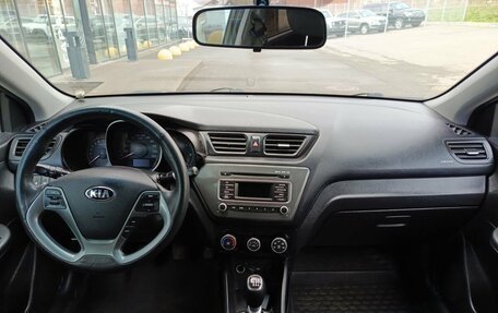 KIA Rio III рестайлинг, 2017 год, 815 000 рублей, 17 фотография