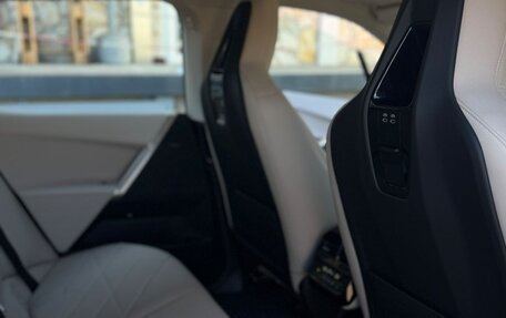 BMW iX, 2022 год, 5 825 000 рублей, 12 фотография