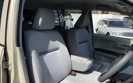 Toyota Passo III, 2022 год, 550 000 рублей, 7 фотография