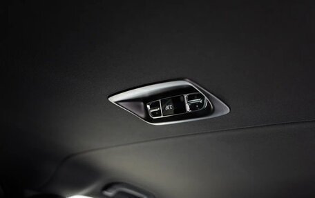 Mercedes-Benz V-Класс, 2025 год, 15 250 000 рублей, 14 фотография