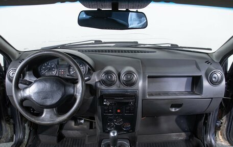 Renault Logan I, 2006 год, 185 000 рублей, 13 фотография