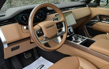 Land Rover Range Rover IV рестайлинг, 2022 год, 13 650 000 рублей, 6 фотография
