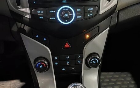 Chevrolet Cruze II, 2014 год, 1 100 000 рублей, 3 фотография