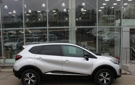Renault Kaptur I рестайлинг, 2017 год, 1 080 000 рублей, 4 фотография