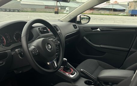 Volkswagen Jetta VI, 2012 год, 950 000 рублей, 7 фотография