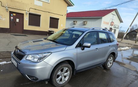 Subaru Forester, 2014 год, 1 790 000 рублей, 2 фотография