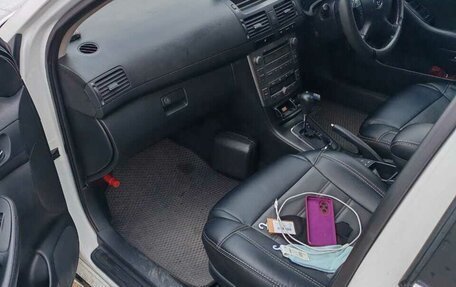 Toyota Avensis III рестайлинг, 2007 год, 840 000 рублей, 15 фотография