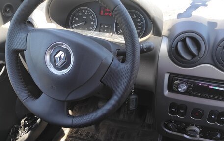 Renault Logan I, 2011 год, 580 000 рублей, 11 фотография