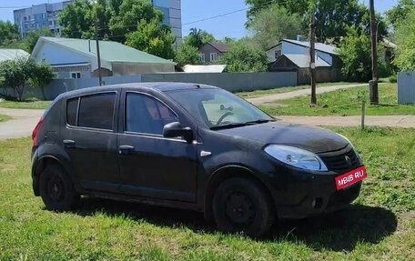 Renault Logan I, 2011 год, 580 000 рублей, 6 фотография